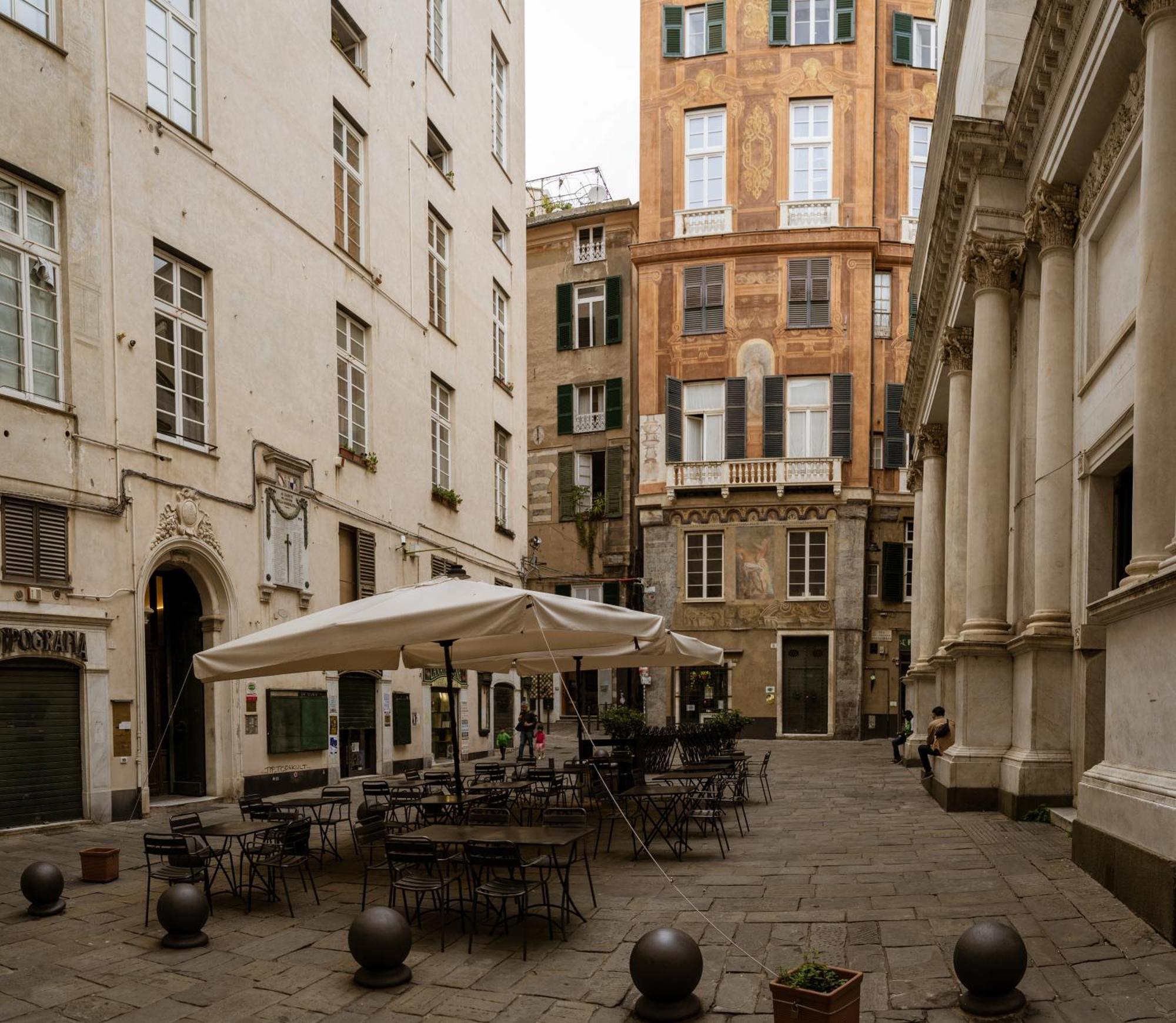 Niu Lux Apartments Genua Exterior foto